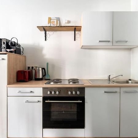 Chic Studio By City Center By Hm Wien Exteriör bild